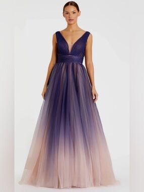 Ieena for Mac Duggal 20221 Plunging Neckline Ombre Dress Size 10 NWT